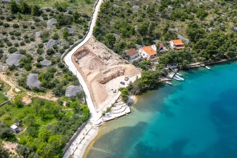 Building plot by the sea - premium location – 2
