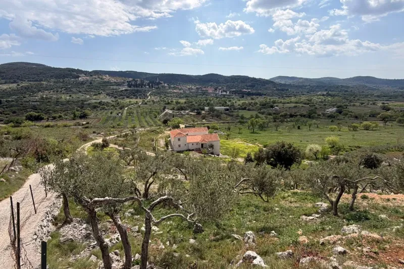 Hacienda with exceptional potential – 2