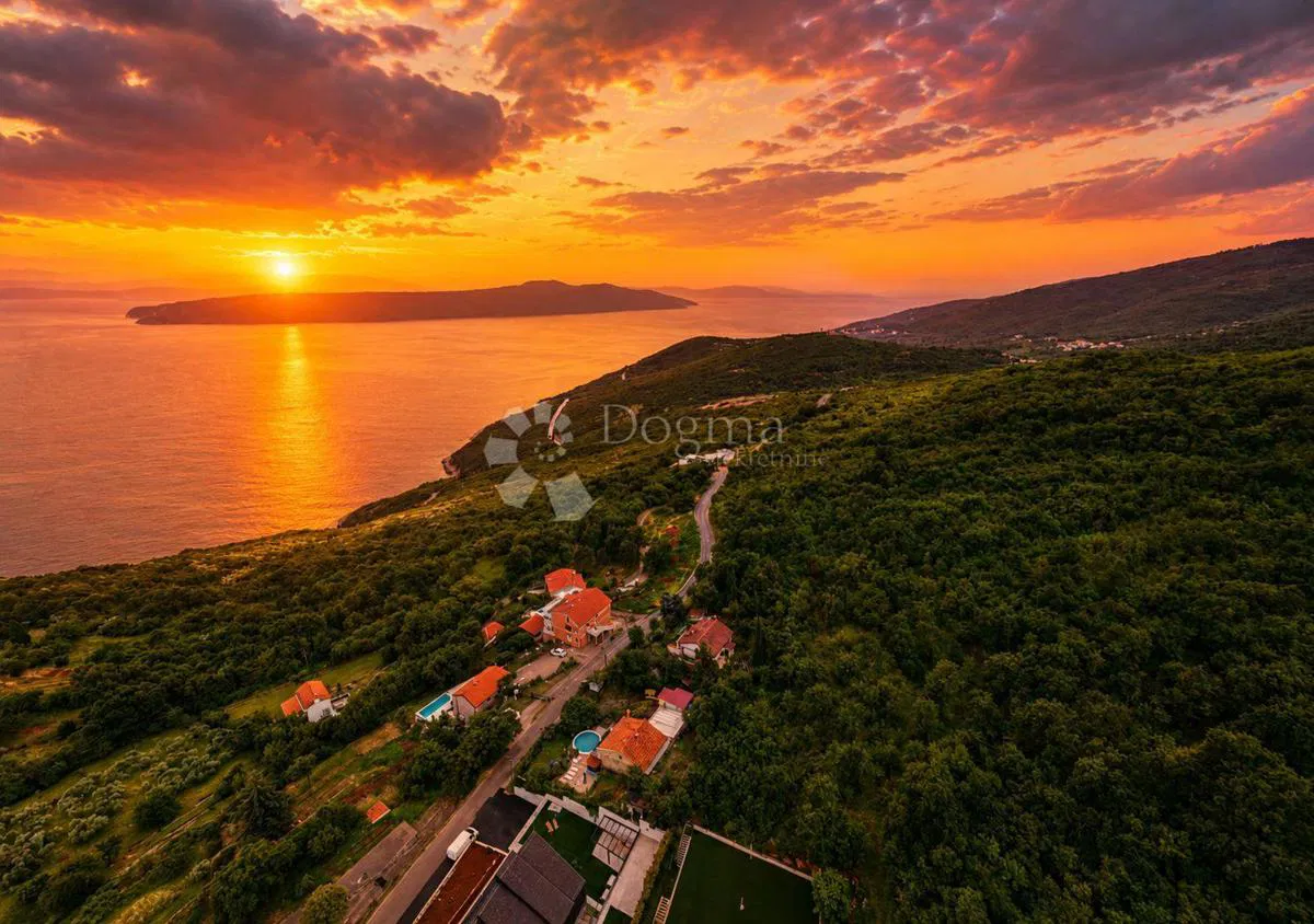 Zazidljivo zemljišče Martina, Mošćenička Draga, 903m2