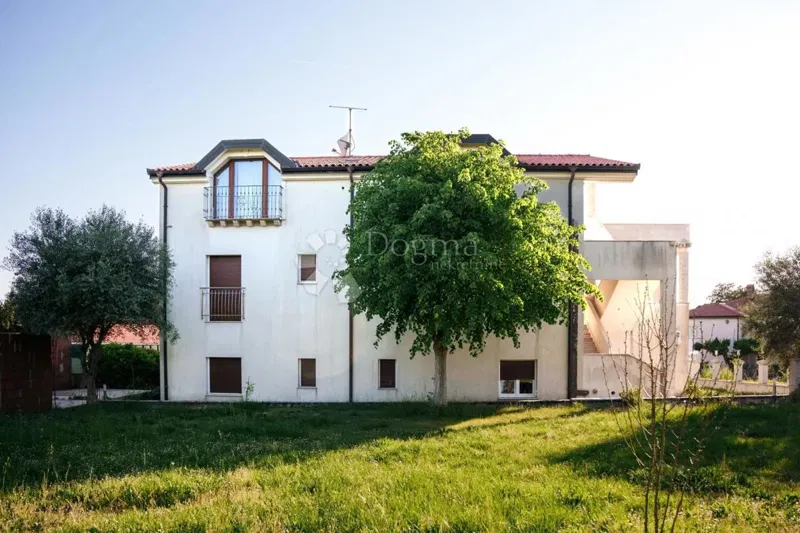 Casa Zambratija, Umag, 210m2 – 3