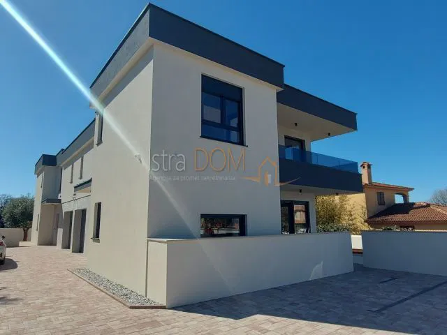 * MEDULIN – LUKSUZNA NOVOGRADNJA 218 m² * – 3