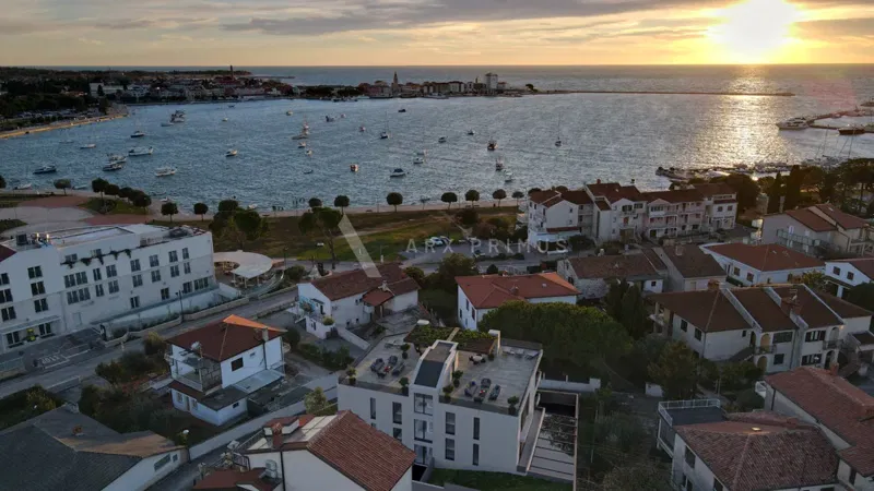 EXKLUSIVES PENTHOUSE - LUXURIÖSER NEUBAU IN TOPLAGE