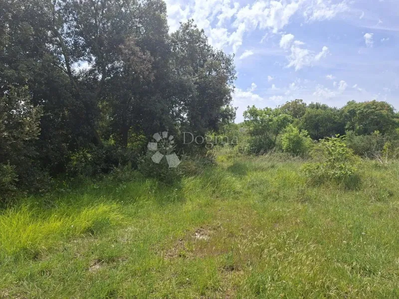 Building land Štinjan (G + 2) 1014 m² – 2