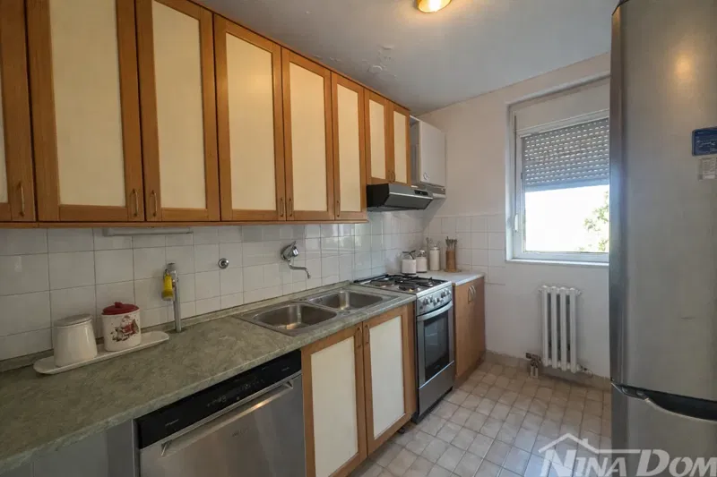 Appartamento spazioso di 88 m² con disposizione ideale | 2 camere + soggiorno | 2 logge – 3