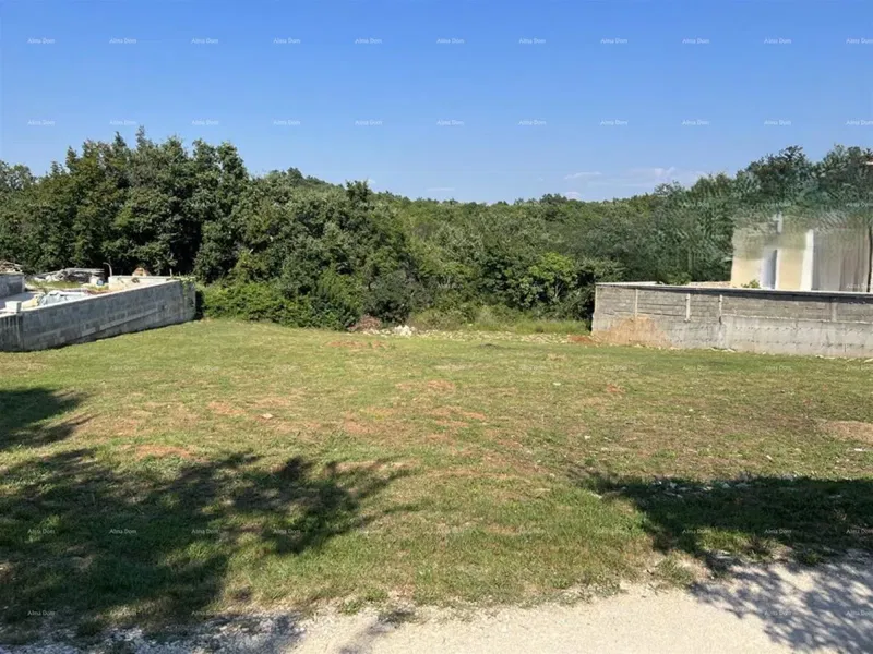 Terreno edificabile 720 m² – Kaštel – 2