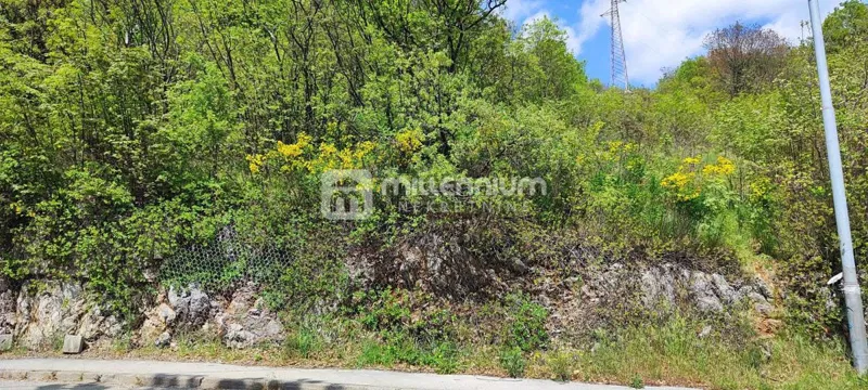Rijeka, Škurinje, 1.421m2 građevinskog zemljišta