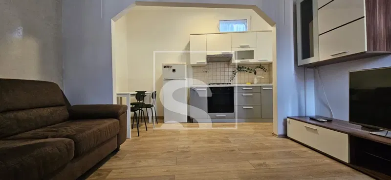 Flat Centar, Pula, 33m2 – 2