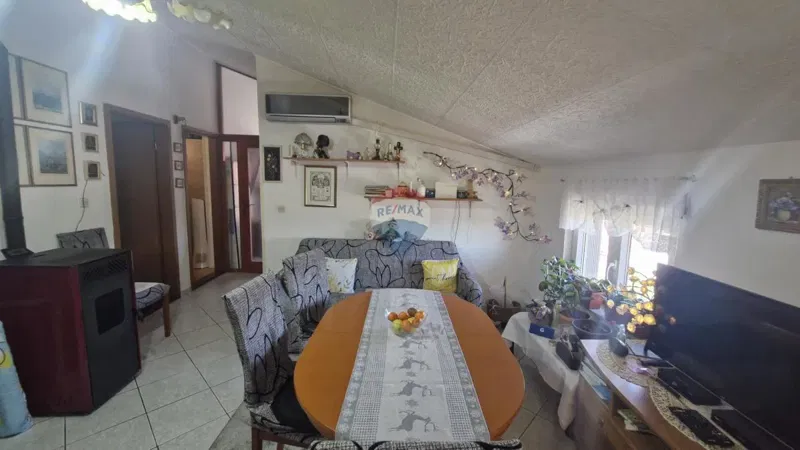 Istria, Banjole – attic apartment 81 m², 4 bedrooms, 450 m from the sea – 2