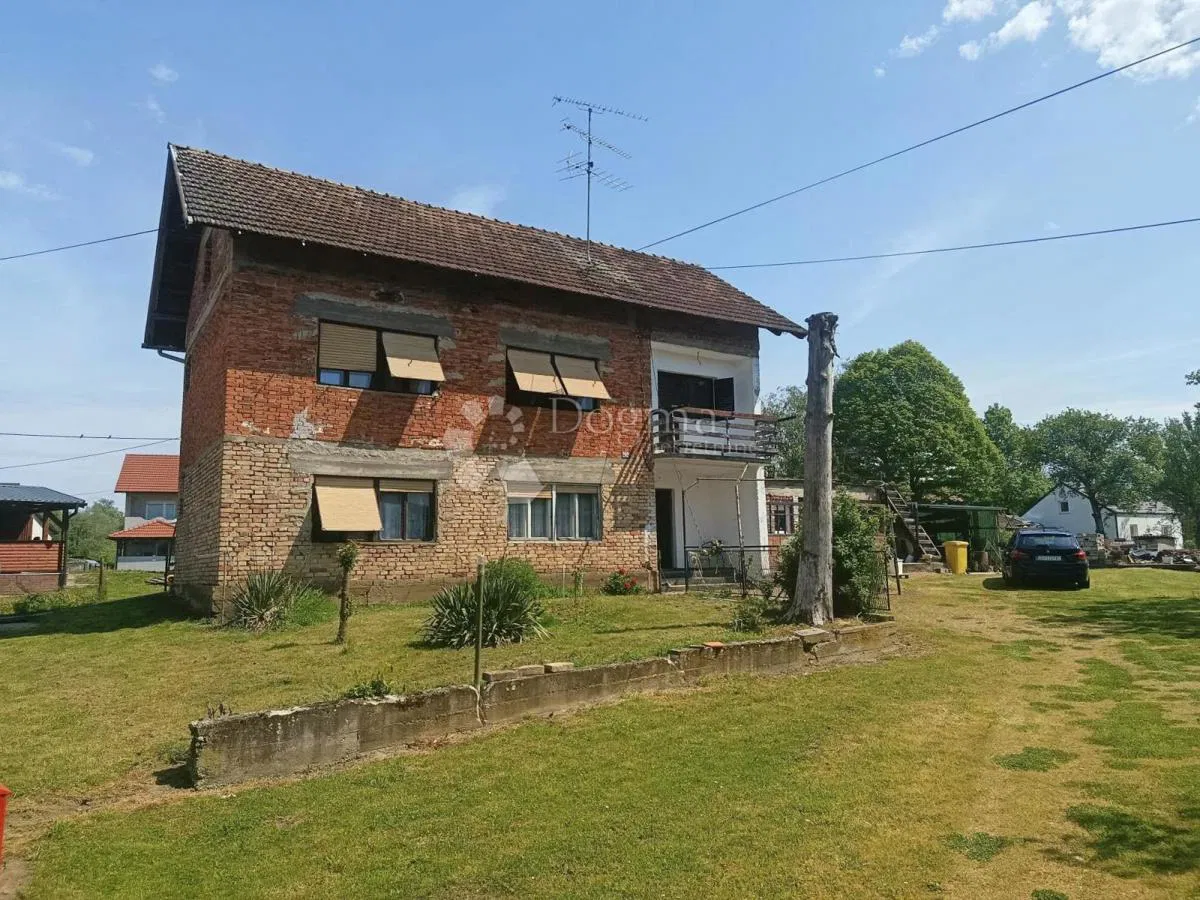 Dom Letovanić, Lekenik, 176m2
