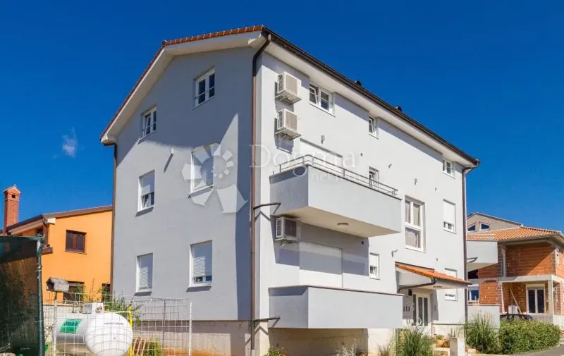 CASA CON 4 UNITA' ABITATIVE – 2