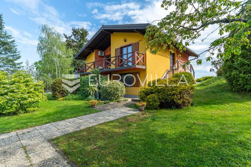 Krapinske Toplice, Klokovec, prekrasna kuća s pogledom