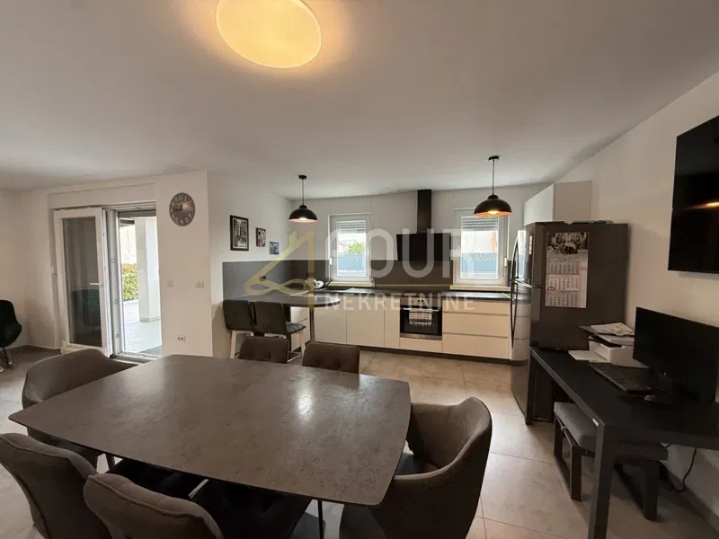 Istria, Žbandaj, 2s+db, loggia, terrazza – 2