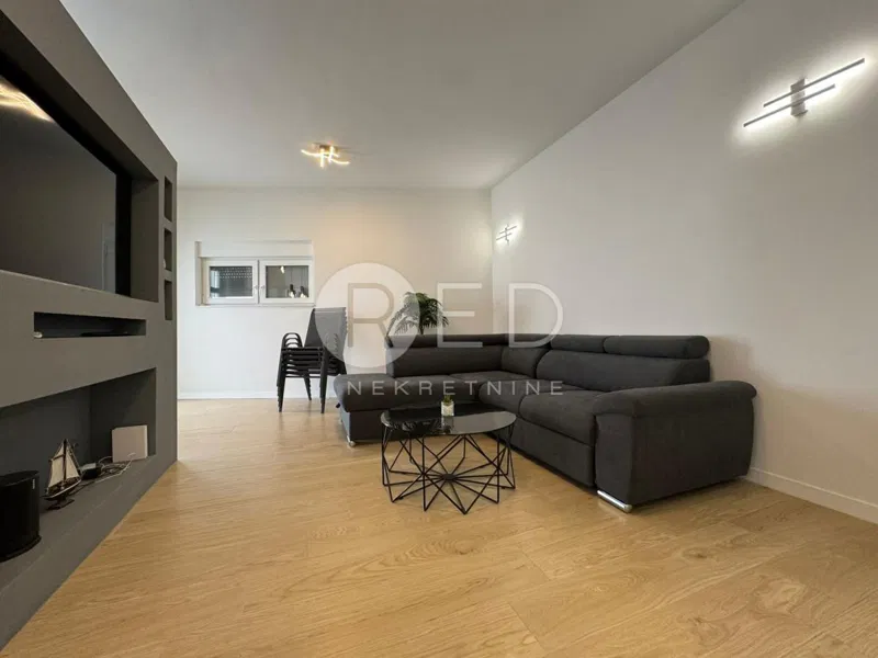 STAN U PRIZEMLJU S VRTOM , NOVOGRADNJA 116 M2 - VINJERAC – 2