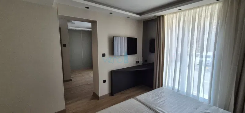 Crikvenica, novogradnja, moderan jednosoban apartman 27 m2 na prvome katu, lift, prodaja