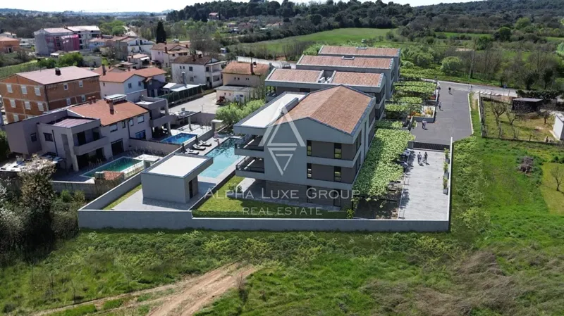Istria, Fazana: Luxury apartment with garden and pool – 2