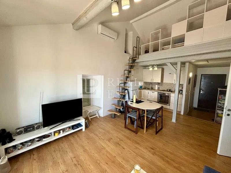 NOVI VINODOLSKI – moderno opremljen apartma 50 m od morja s spektakularnim razgledom – 3