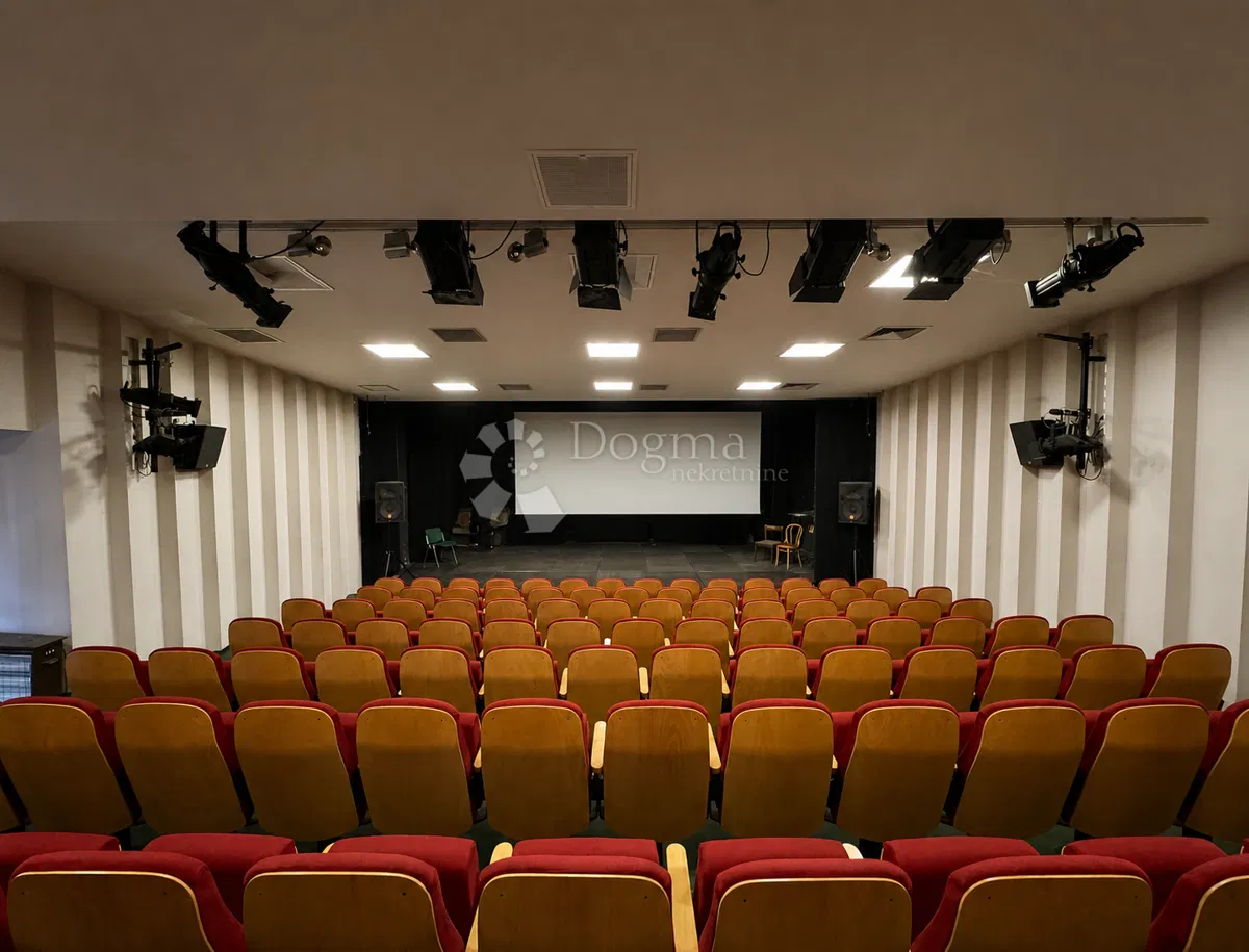 Коммерческая Centar, Varaždin, 154,16m2