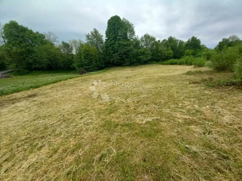 Mezőgazdasági terület Ogulin, 2.487m2