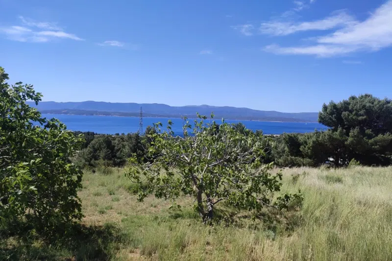 Pozemok Brač – 3
