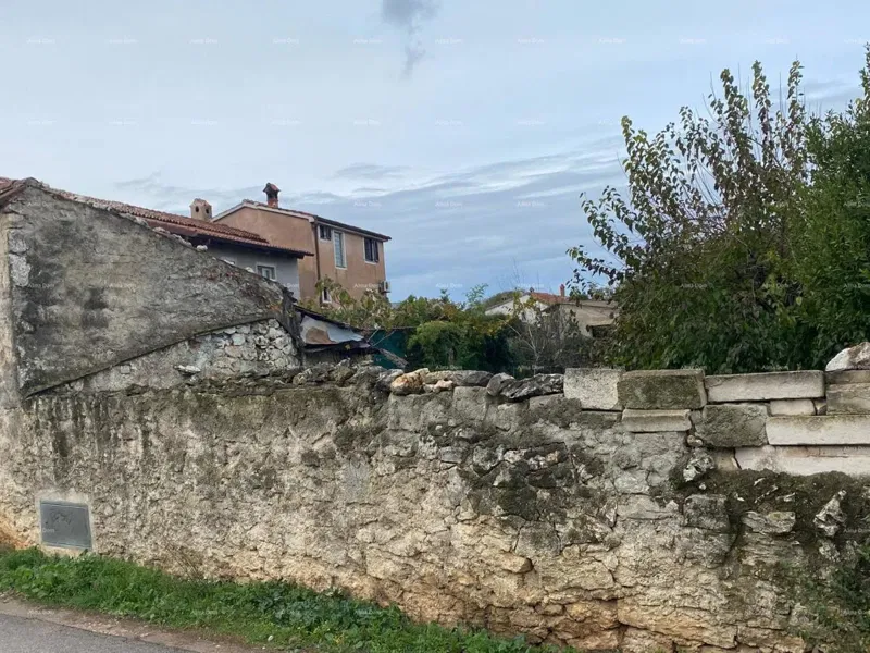 A house for sale with additional building and land, Pula! – 3