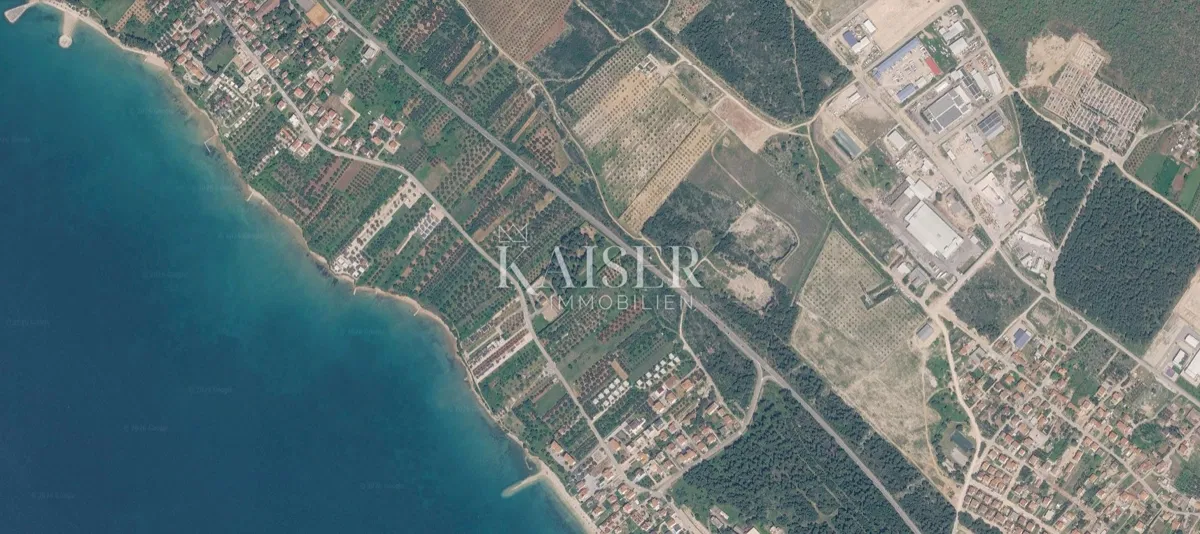 Biograd na Moru - Bošana: pozemok 50 m od mora