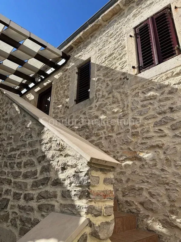 Zadar – Elegant Three-Bedroom Apartment in Arbanasi – 3