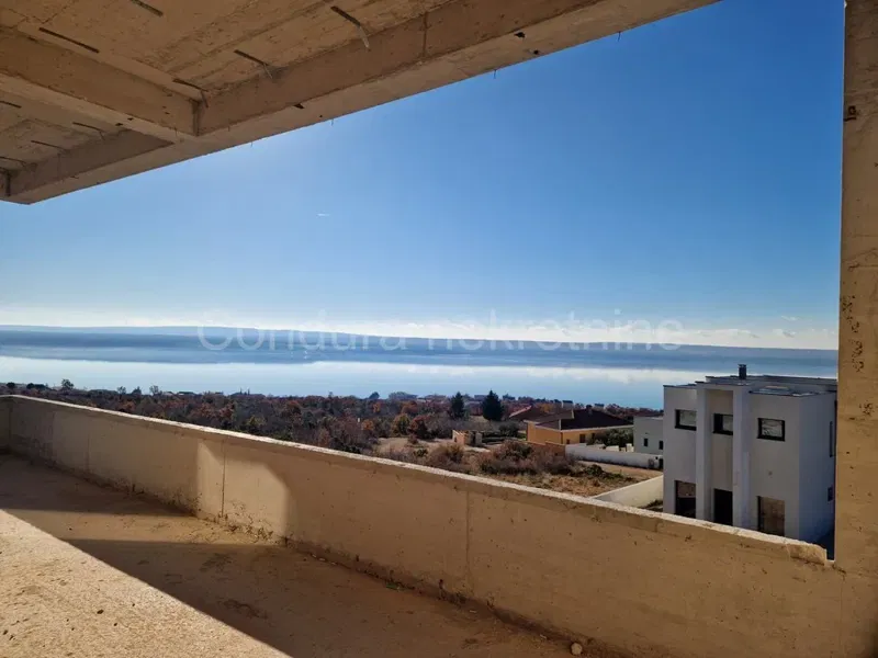 Maslenica – Three-bedroom ground-floor apartment with sea view – 3