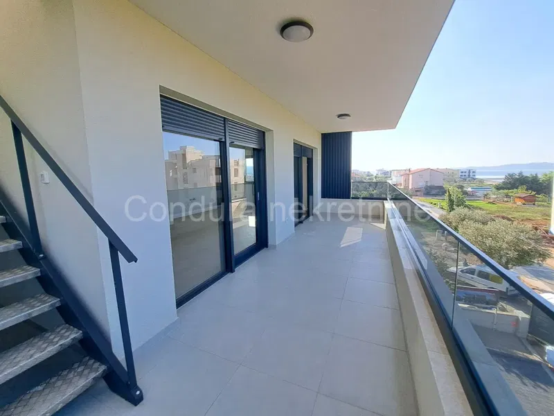 SUKOŠAN – 2-bedroom apartment, 2nd floor, rooftop terrace, view – 2