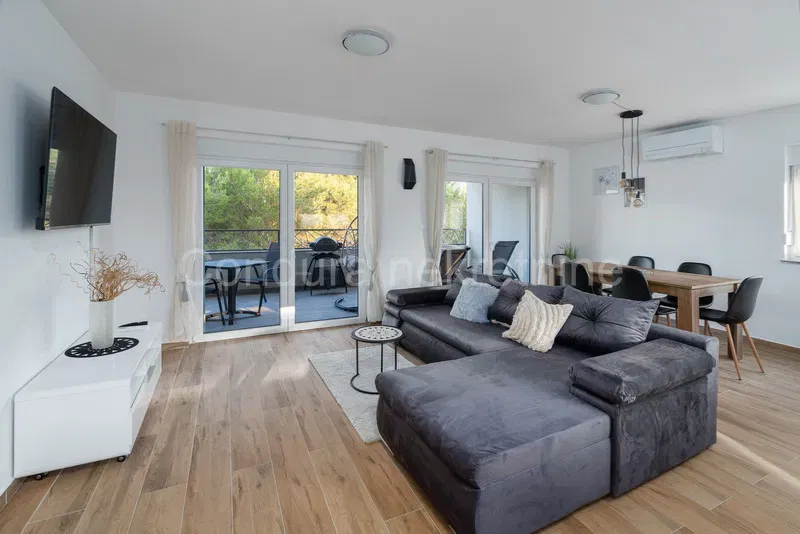 Vir - two bedroom apartment with a roof terrace, south side! – 3