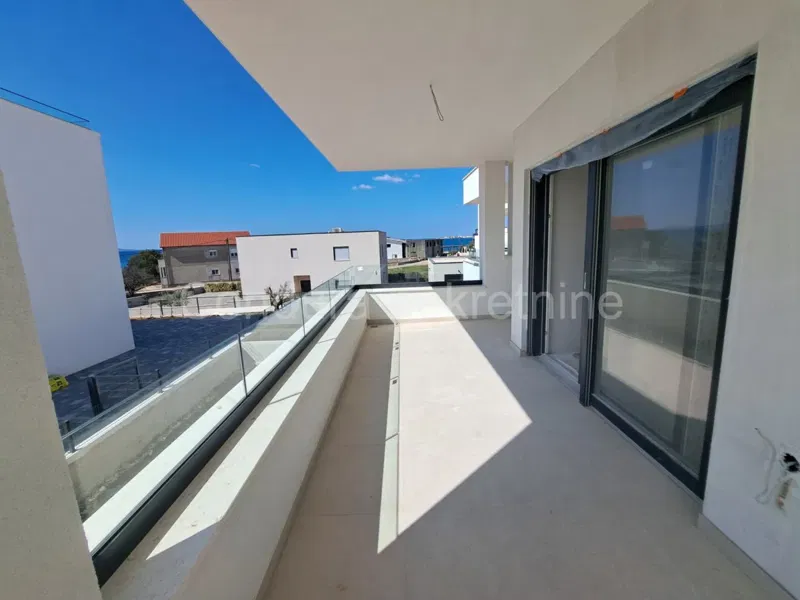 ZATON (Nin) – 2-bedroom apartment, 1st floor, elevator, excellent location, sea view – 2