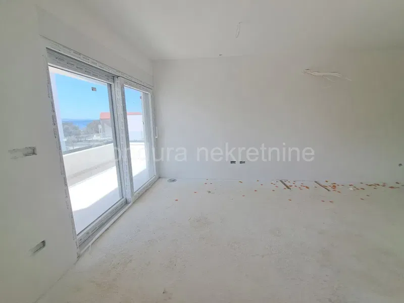 ZATON (Nin) – 2-bedroom apartment, 1st floor, elevator, excellent location, sea view – 3