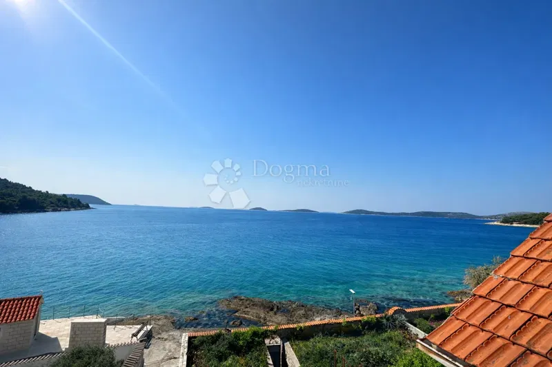 Casa Prvić Luka, Vodice, 235,30m2 – 2