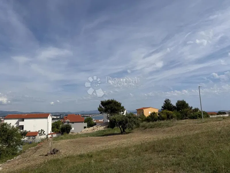 Építési telek Vodice, 864m2 – 2