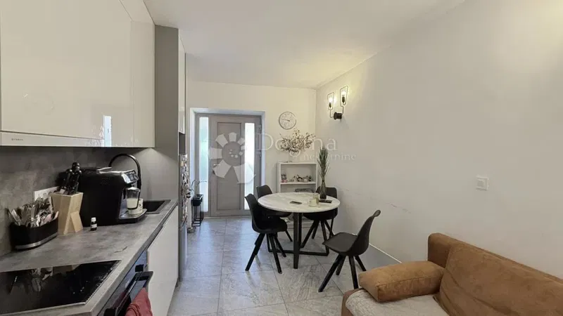 House Labin, 250m2 – 2