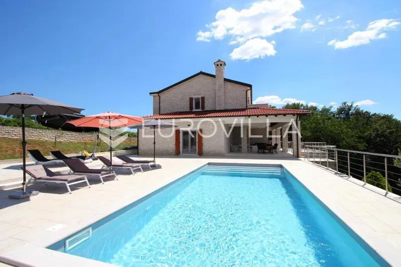 Casa Ladići
