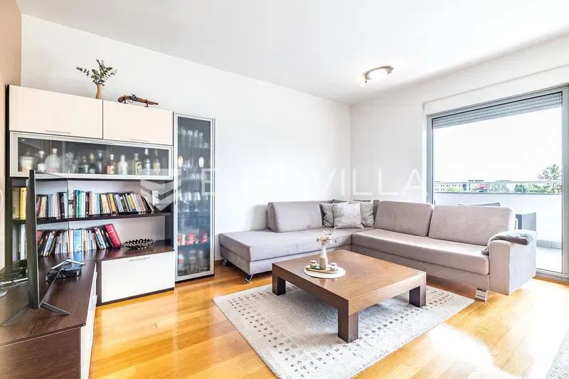 Zagreb, Vrbik, VMD, excellent four-bedroom apartment 148 m², double garage – 2