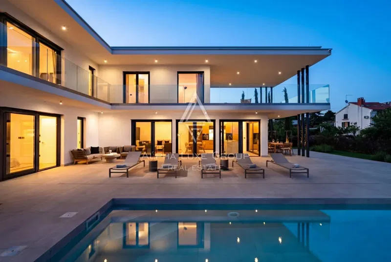 Istria, Porec: Luxury villa with pool and terrace – 3
