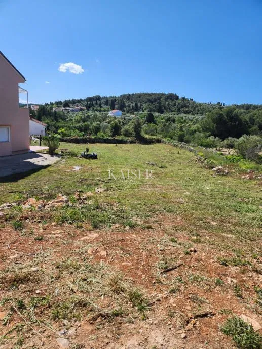 Zadar - Ždrelac: Land 150 m vom Meer entfernt