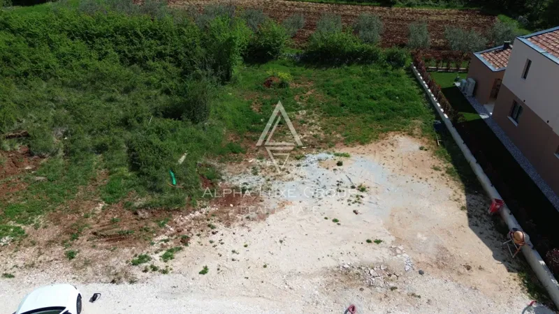 Istria, Visnjan: Building land near Porec and sea – 2