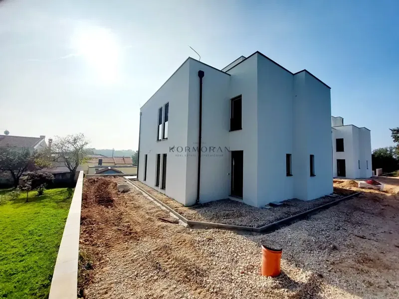 New Build in Karigador – 350 meters from the sea – 2
