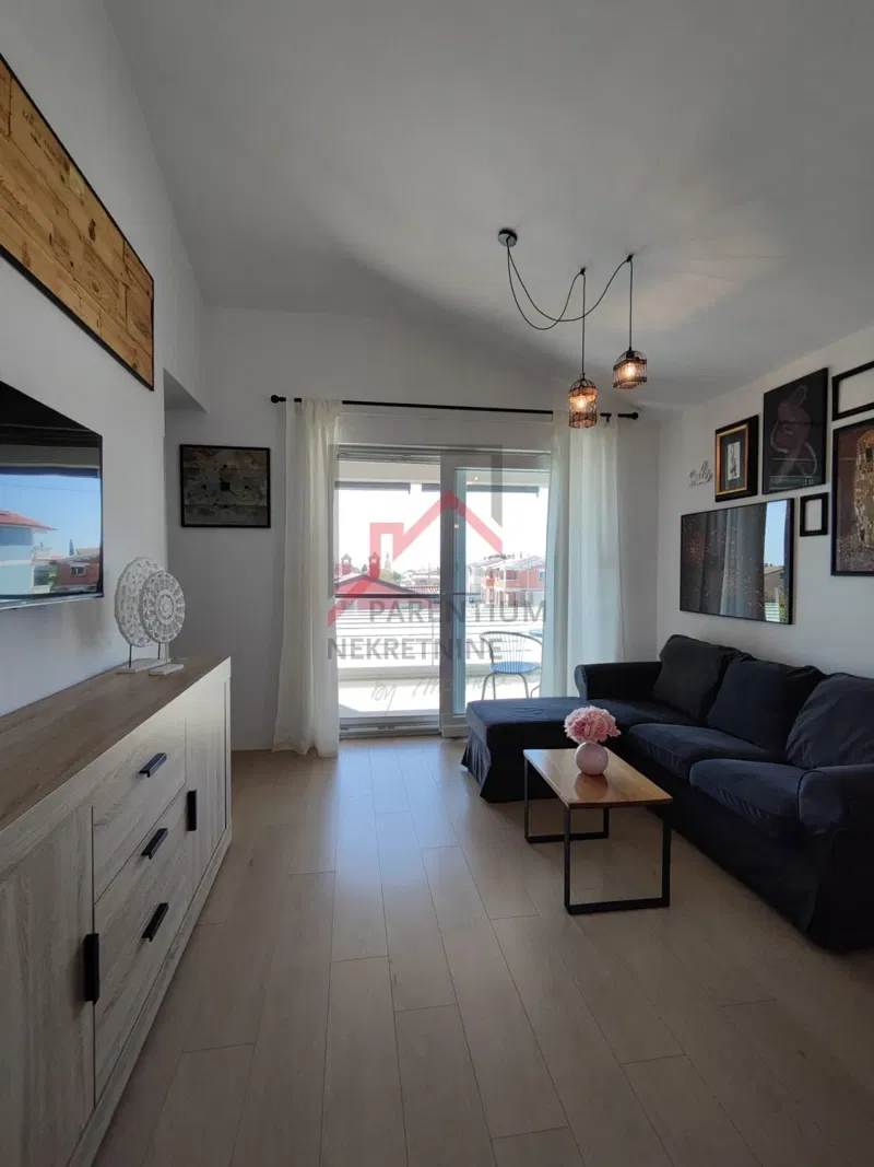 Appartamento con due camere da letto, arredato, 66 m2 – 2