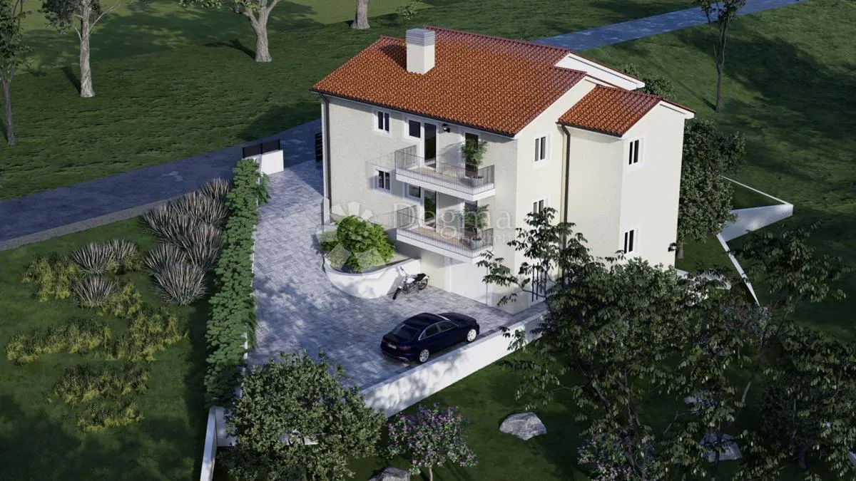 Čavle –roh-bau kuća s velikom okućnicom i dva odvojena stana