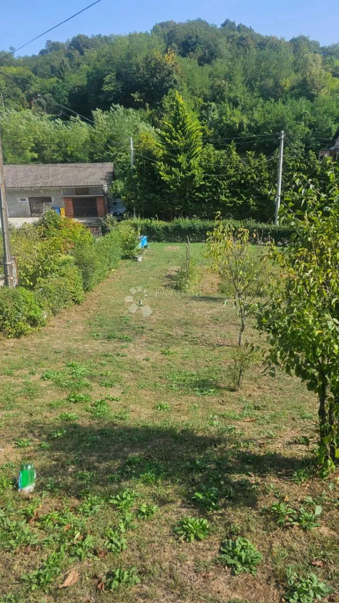 Építési telek Gornji Laduč, Brdovec, 1.602m2