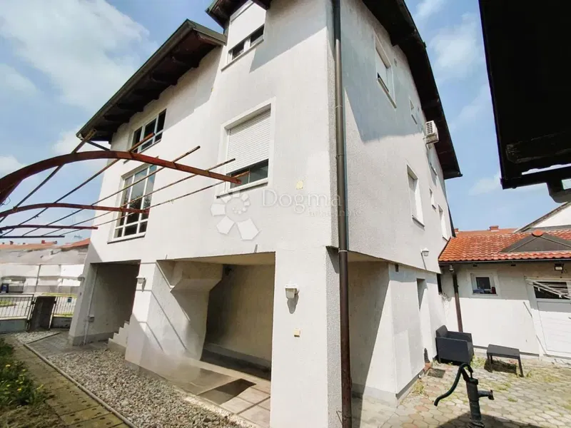 Ház Bronx, Varaždin, 379m2