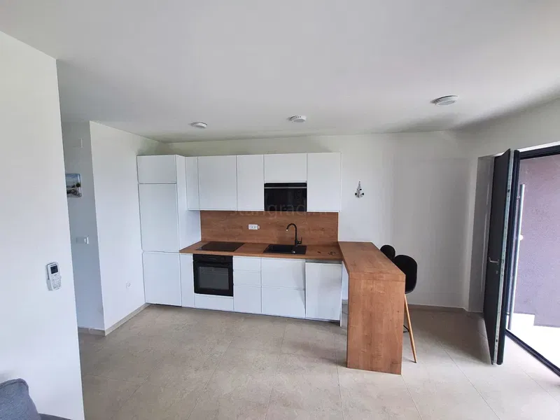 Omisalj, modern apartment with pool, garden and sea view! – 3