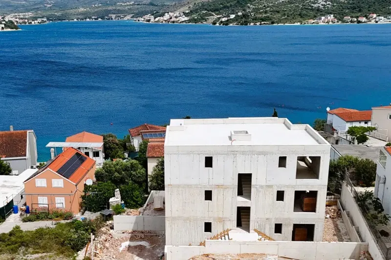 Two-bedroom apartment with impressive sea view – 3