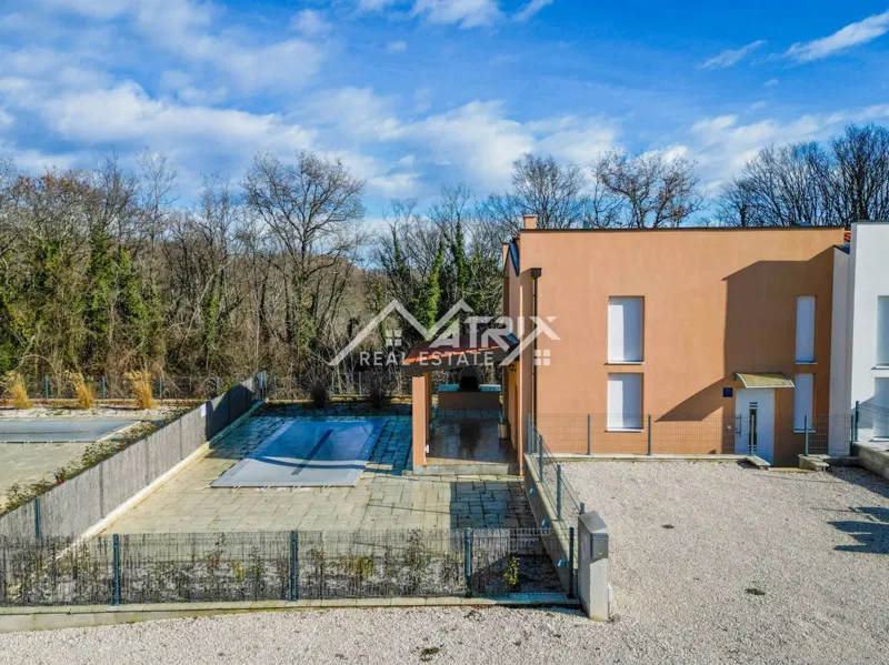 Poreč okolica, kvalitetna dvojna kuća sa bazenom – 3