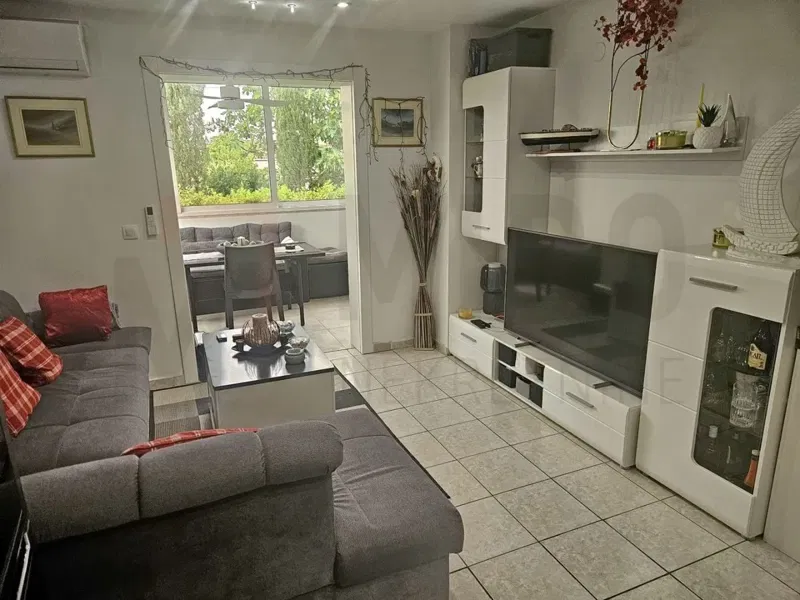 Malinska, furnished two-bedroom apartment in a great location! – 3