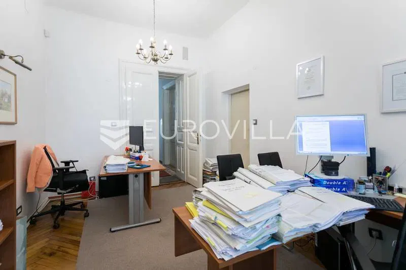 Center, Deželićeva, apartment, office 192 m² – 2
