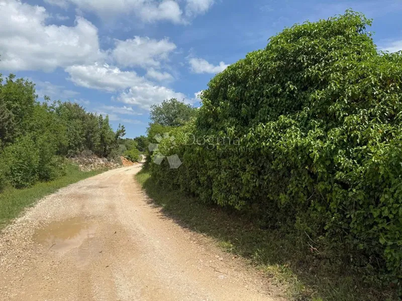 Terreno agricolo Vodnjan, 1.054m2 – 2